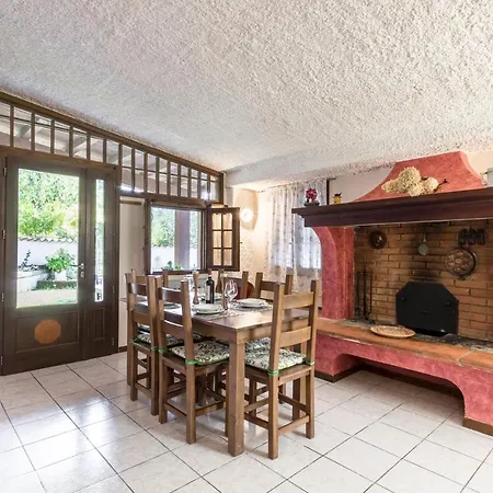Apartment 8